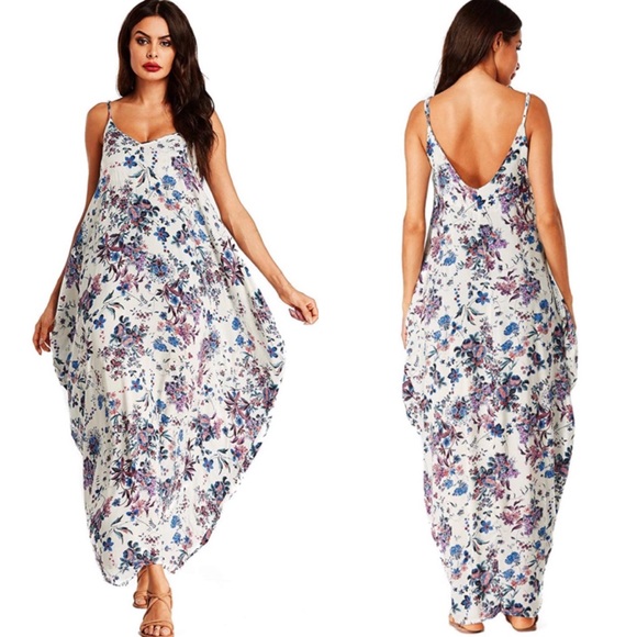 Floral Print V Neck Spaghetti Strap Bubble Maxi Dress with Pockets - Picture 2 of 5